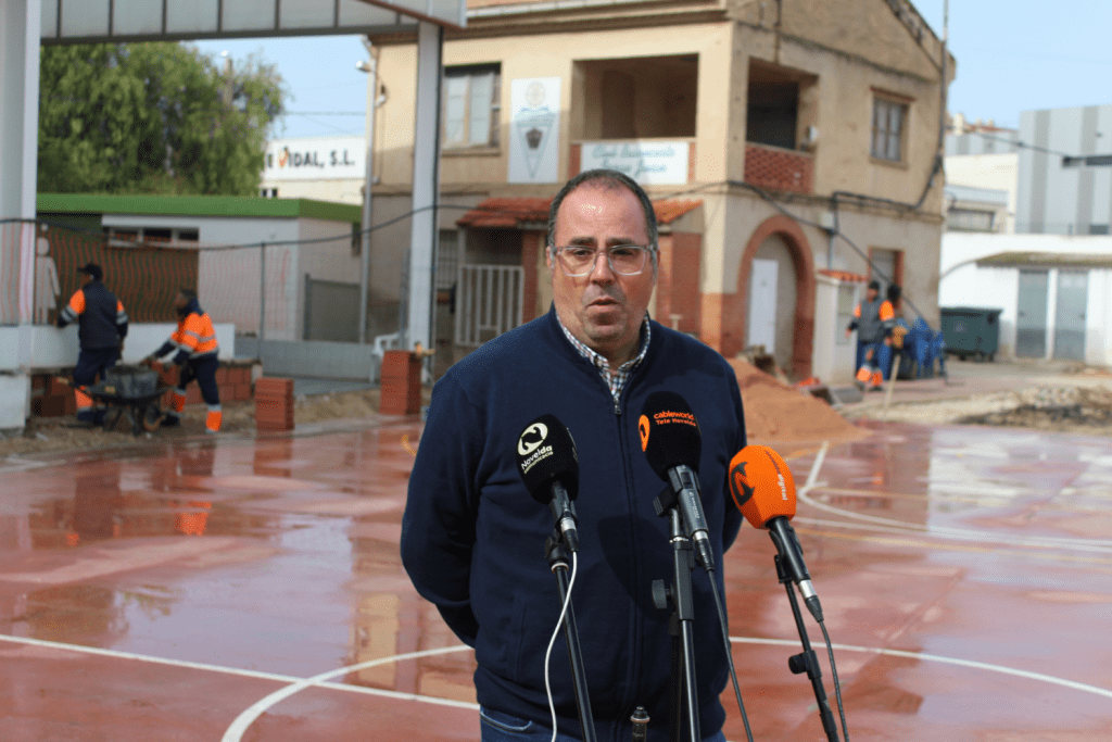Ayuntamiento de Novelda 03-Obras-Deporte-1024x683 Deportes inicia las obras de adecuación de la pista de baloncesto exterior de la Magdalena 