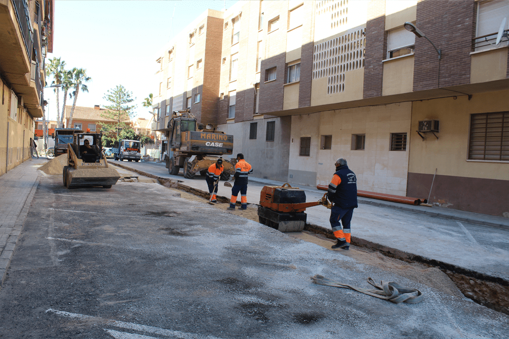 Ayuntamiento de Novelda 08-Aqualia-1024x683 Ciclo Hídrico renueva la red de saneamiento en la calle Antonio Ulloa 