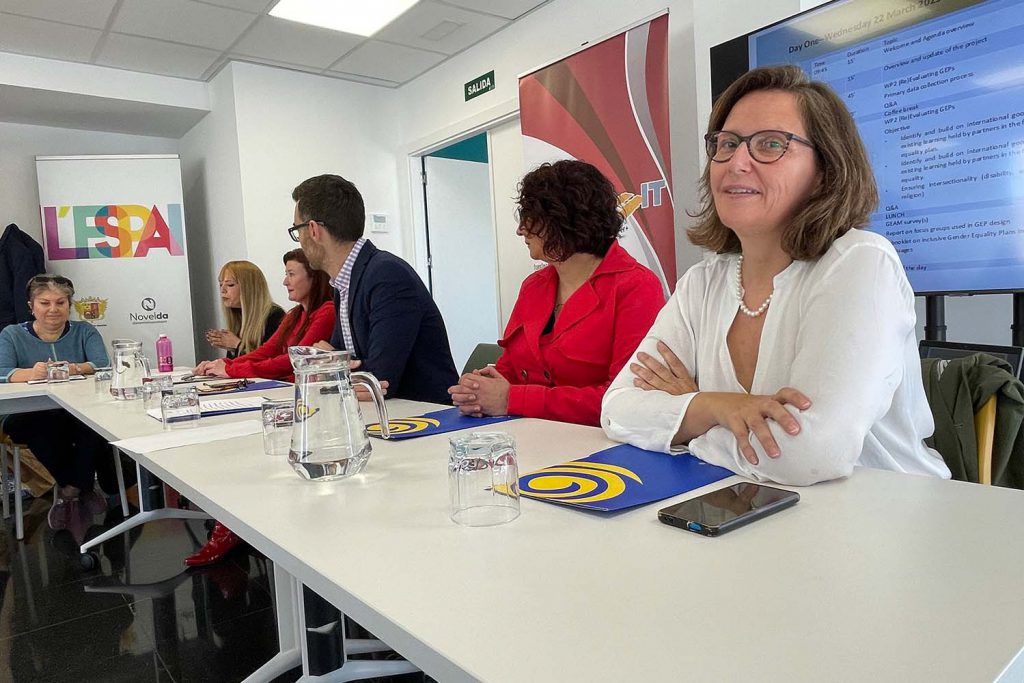 Ayuntamiento de Novelda 03-Programas-Europeos-1024x683 Novelda acull la creació del grup de treball del projecte europeu Budget-it sobre pressupostos amb perspectiva de gènere 