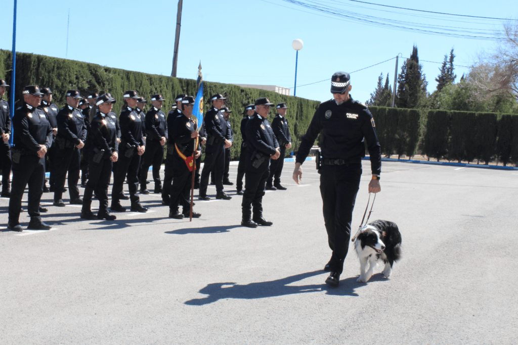 Ayuntamiento de Novelda 10-dia-policia-1024x683 L'alcalde anuncia la creació de la unitat ALMA durant la celebració del Dia de la Policia Local 