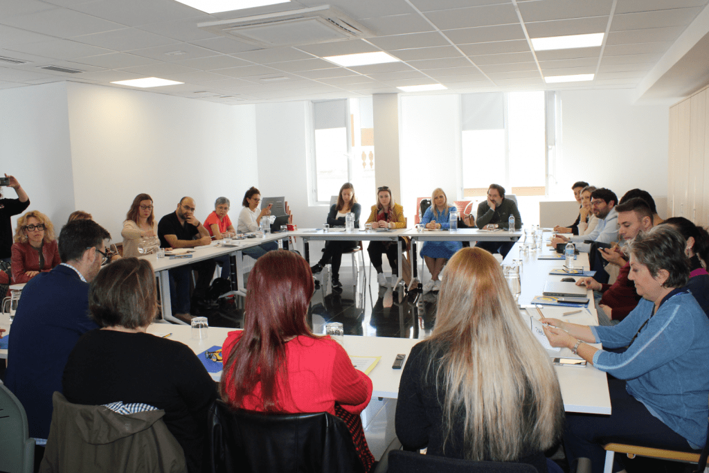 Ayuntamiento de Novelda 12-Programas-europeos-1024x683 Novelda acull la creació del grup de treball del projecte europeu Budget-it sobre pressupostos amb perspectiva de gènere 