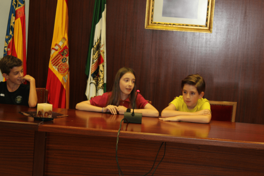 Ayuntamiento de Novelda 08-consejo-niños-1024x683 El Consejo de los Niños y Niñas de Novelda traslada sus propuestas en el pleno de la Ciudad de los Niños 