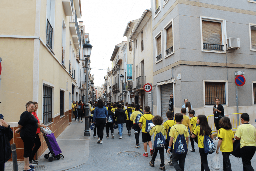 Ayuntamiento de Novelda 18-Desfile-Infantil-jorge-Juan-1024x683 Los escolares noveldenses rinden homenaje a Jorge Juan 