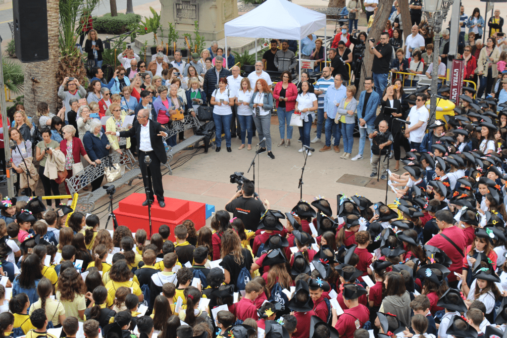 Ayuntamiento de Novelda 27-Desfile-Infantil-jorge-Juan-1024x683 Los escolares noveldenses rinden homenaje a Jorge Juan 