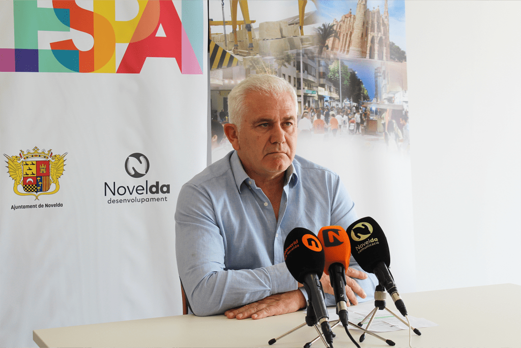 Ayuntamiento de Novelda empleo-1024x683 L'Ajuntament s'adhereix als plans d'ocupació EMERGE i EMDIS 2023 
