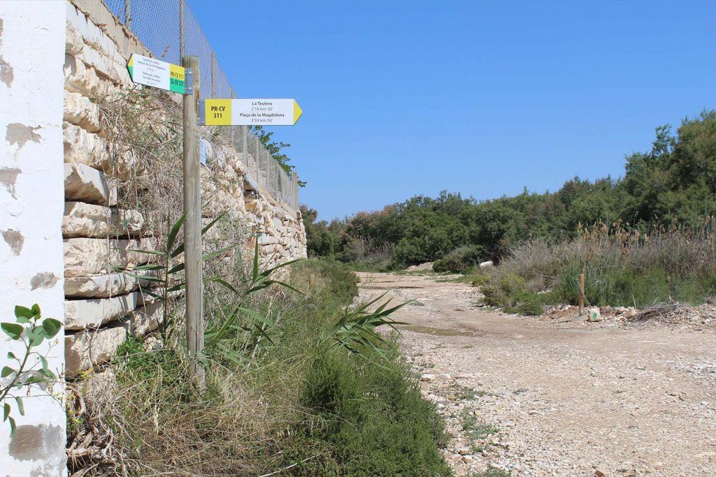 Ayuntamiento de Novelda paraje-6-1024x683 Medio Ambiente mejora la señalética del Paraje Natural Municipal Clots de la Sal i Serra de la Mola 