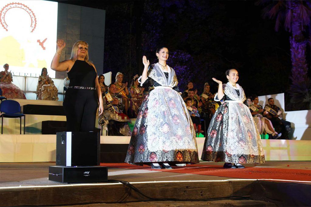 Ayuntamiento de Novelda pregon-13-1024x683 Novelda elige a las reinas de sus fiestas y proclama a los cargos festeros en una gala sencilla y entrañable. 