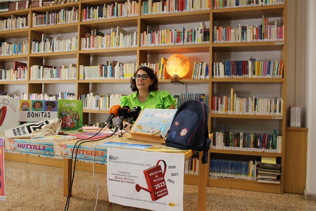 Ayuntamiento de Novelda premio-1024x683 La Biblioteca Municipal obtiene por cuarto año consecutivo el premio María Moliner de Animación a la Lectura 
