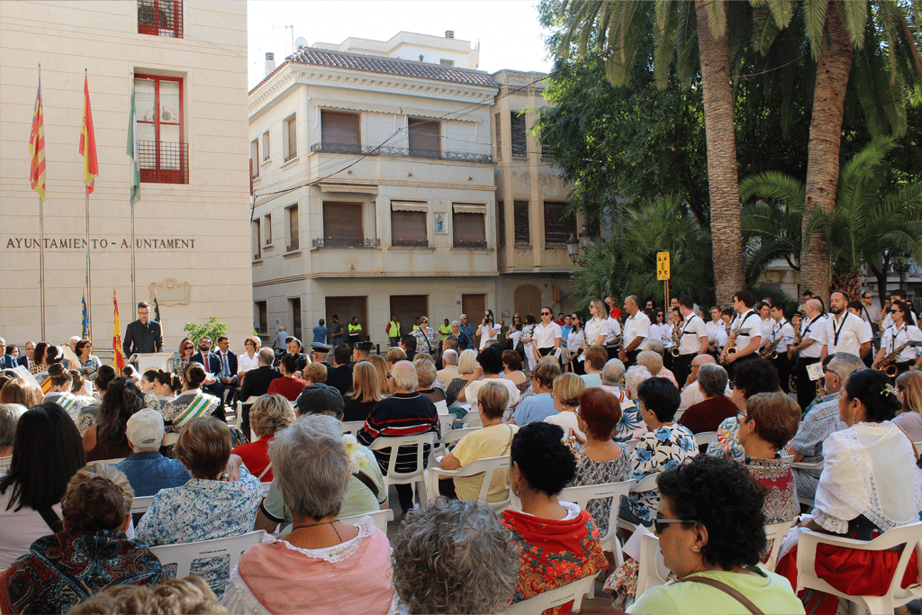 Ayuntamiento de Novelda 06-1024x683 Novelda celebra el 9 d’Otubre revalidant el seu compromís amb la història, les institucions, la cultura i la llengua valenciana 