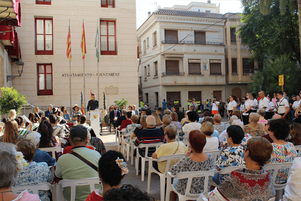 Ayuntamiento de Novelda 07-1024x683 Novelda celebra el 9 d’Otubre revalidant el seu compromís amb la història, les institucions, la cultura i la llengua valenciana 
