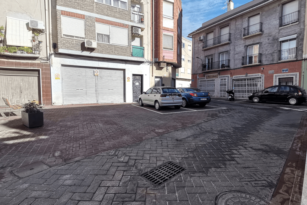 Ayuntamiento de Novelda 10-1024x683 Finalizan las obras de reconversión en plataforma única y preferencia peatonal del centro urbano 