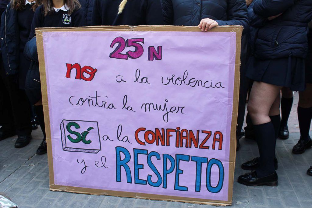 Ayuntamiento de Novelda 25N-4-1024x683 El pleno reclama la unidad de las administraciones y la sociedad para erradicar la violencia de género 