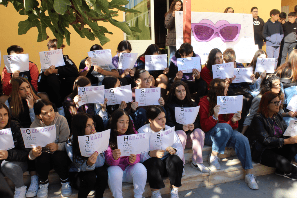 Ayuntamiento de Novelda 6-8-1024x683 L'IES La Mola presenta “La Porta Violeta”, un projecte educatiu enfront de la violència de gènere 