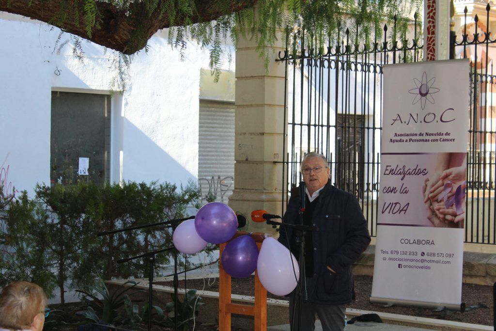 Ayuntamiento de Novelda IMG_1045-1024x683 Novelda commemora el Dia Mundial contra el Càncer 