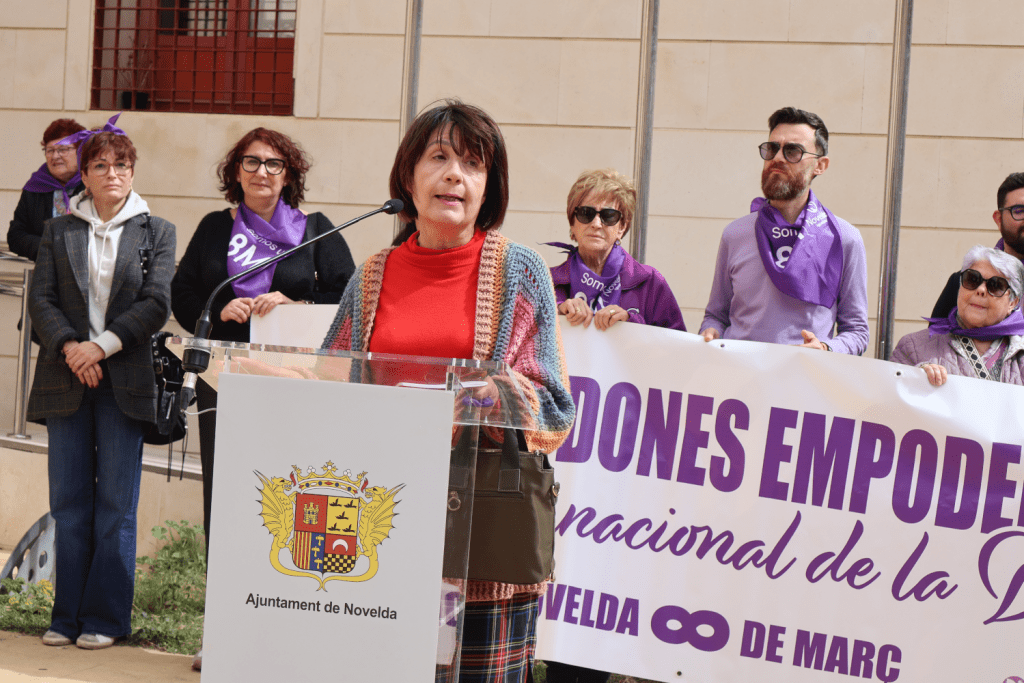 Ayuntamiento de Novelda 8M-22-1024x683 Novelda reivindica a les dones com a referents empoderades 
