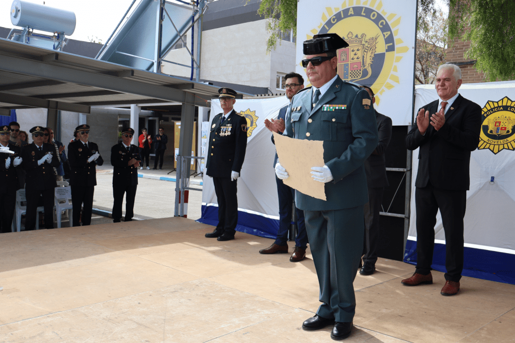 Ayuntamiento de Novelda Día-Policía-13-1024x683 L'alcalde destaca el paper de la Policia Local com a “garant de la convivència” en el seu 163 aniversari 