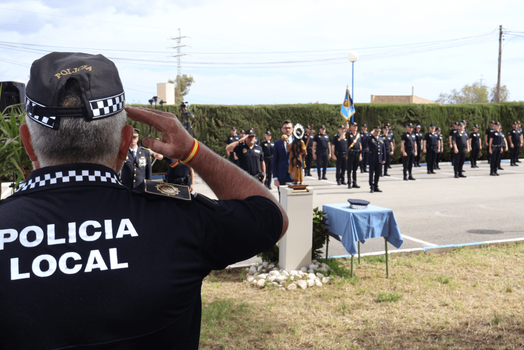 Ayuntamiento de Novelda Día-Policía-9-1024x683 El alcalde destaca el papel de la Policía Local como “garante de la convivencia” en su 163 aniversario 