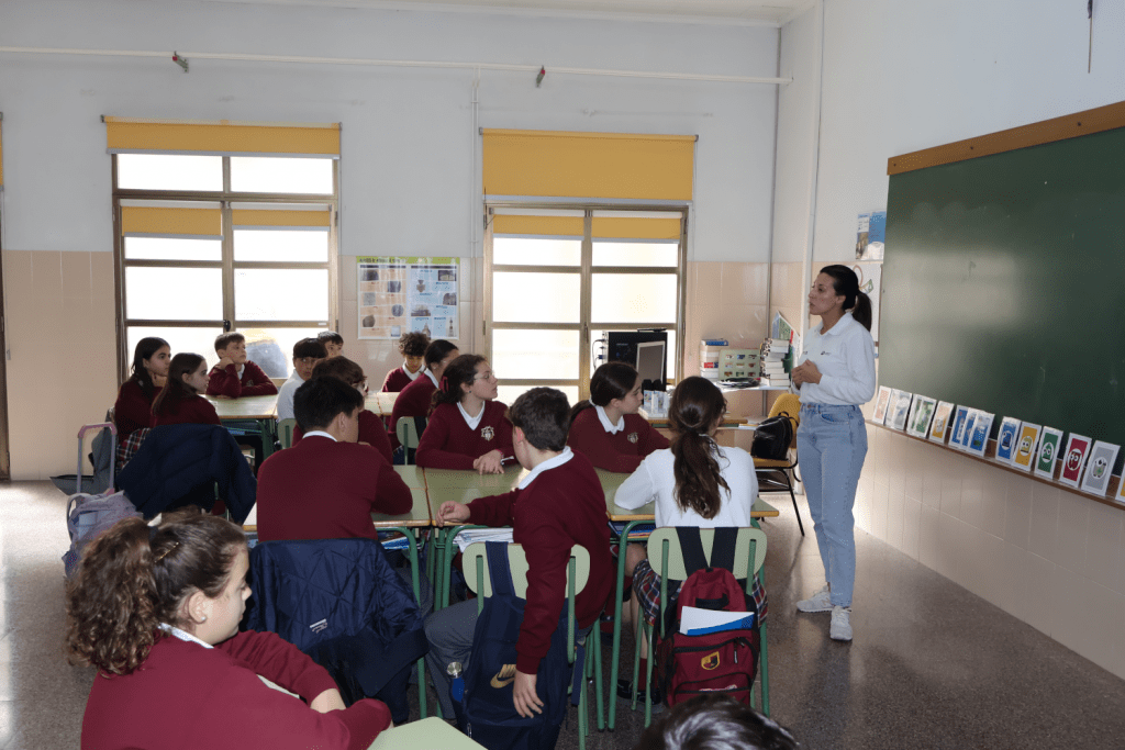 Ayuntamiento de Novelda Juegos-de-mesa-3-1024x683 Medio Ambiente pone en marcha un taller de concienciación ambiental entre el alumnado de Secundaria 